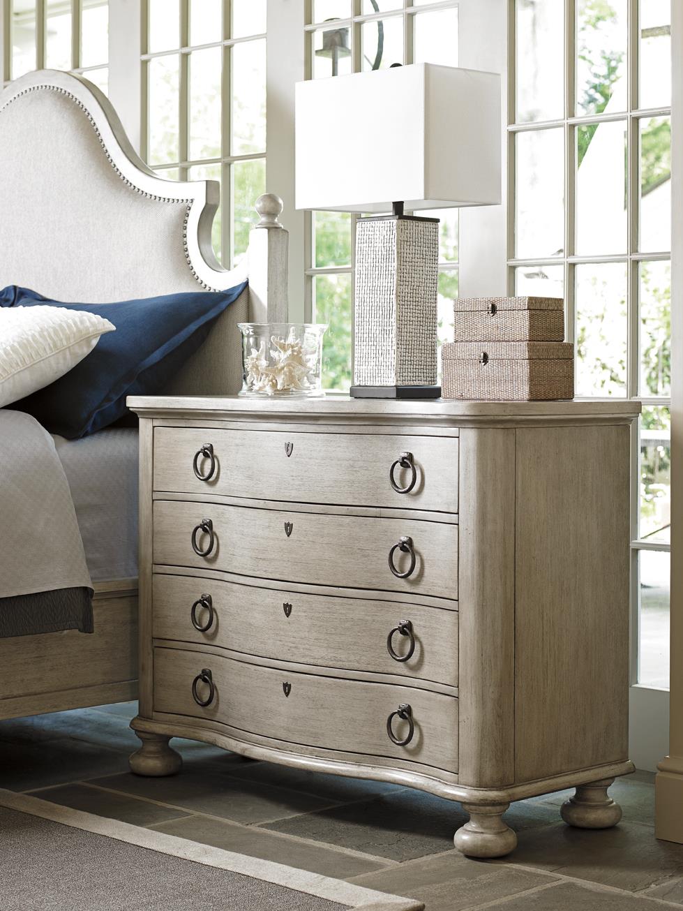 Lexington Oyster Bay 714 624 Bridgeport Bachelor s Chest with Serpentine Case Front in Oyster White Finish Baer s Furniture Nightstands